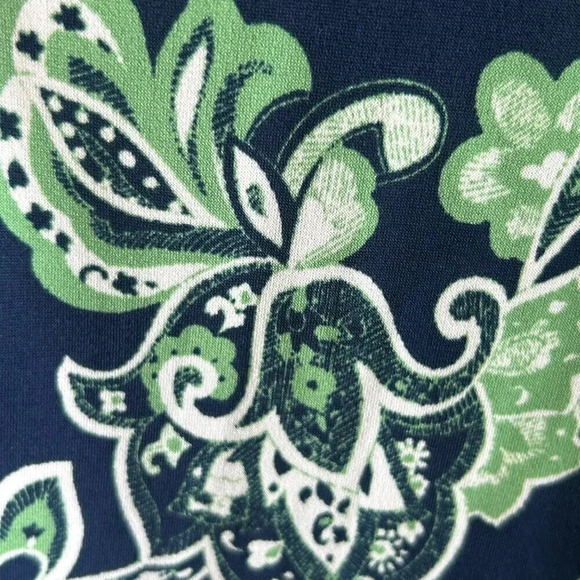 Charter Club Blue Green Scroll Pattern Jersey Knit Short Sleeve Top Size Small - Picture 6 of 7